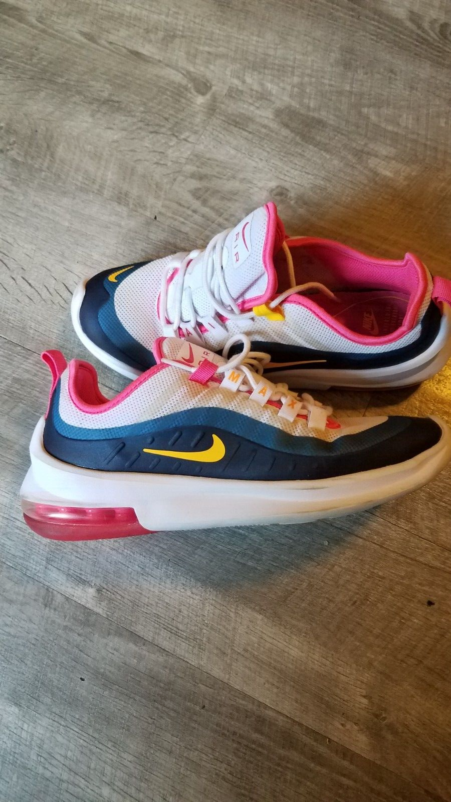 nike air max axis women's pink